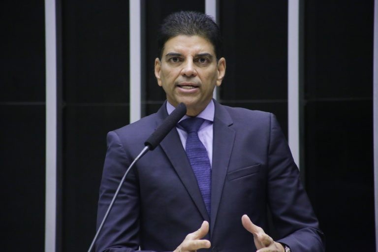 Claudio Cajado culpa aumento das despesas obrigatórias pela escassez de investimentos - (Foto: Paulo Sérgio/Câmara dos Deputados)