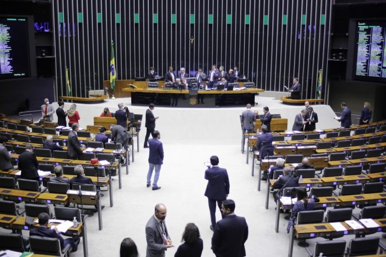 Deputados em sessão do Plenário - (Foto: Paulo Sergio/Câmara dos Deputados)