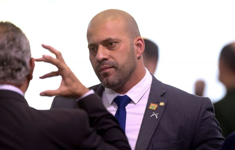 Daniel Silveira (PSL-RJ) durante posse do ministro da Justiça, André Mendonça, em Brasília - (Foto: Pedro Ladeira/Folhapress - 14.03.2021)