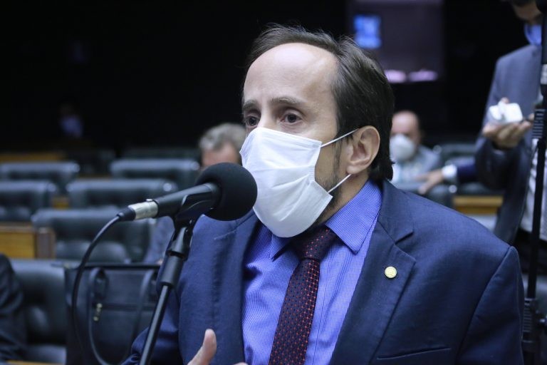 Para Ganime, o modelo atual encarece artificialmente o preço de energia - (Foto: Paulo Sergio/Câmara dos Deputados)