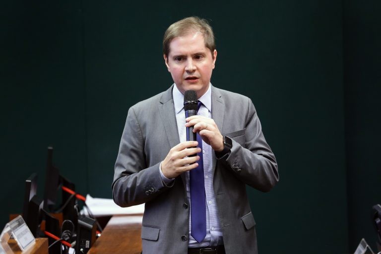  O advogado-geral da União, Bruno Bianco Leal - (Foto: Michel Jesus/Câmara dos Deputados)