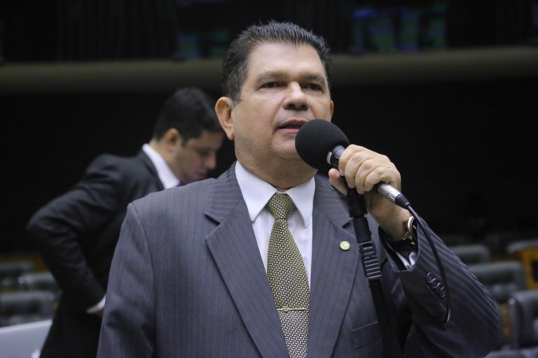 Mauro Benevides Filho é o convidado para falar sobre o assunto - (Foto: Paulo Sérgio/Câmara dos Deputados)
