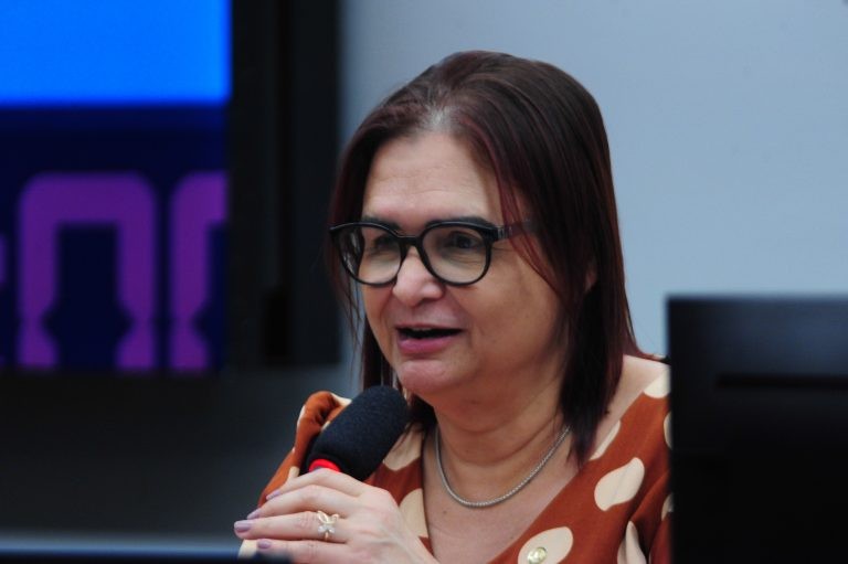 Rosa Neide: normativa impede o alcance das finalidades da Lei Rouanet - (Foto: Billy Boss/Câmara dos Deputados)