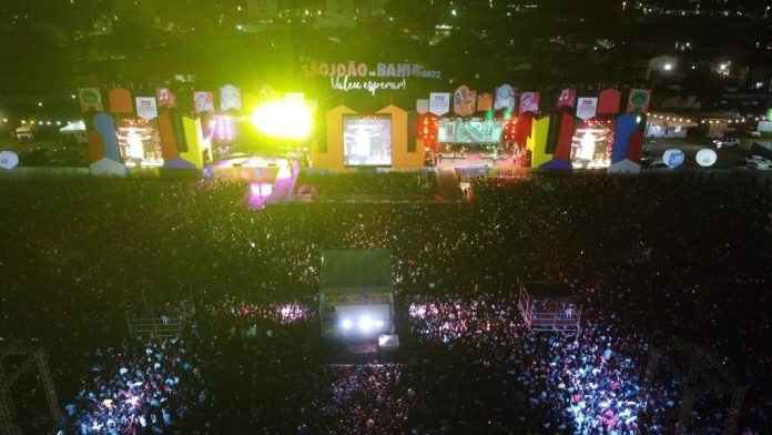 Público no Parque de Exposições - Foto: Thiago Del Rey/Bahiatursa