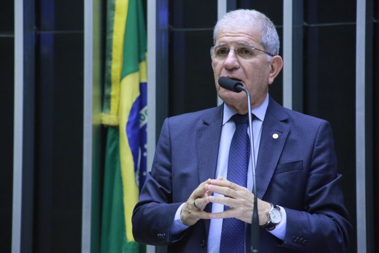 Chico D'Ângelo, que pediu o debate, é autor do projeto que institui a data - (Foto: Paulo Sergio/Câmara dos Deputados)