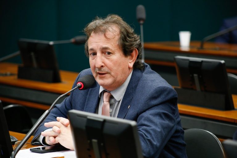 Tatto: Brasil pode deixar um seleto grupo de países que produzem semicondutores - (Foto: Elaine Menke/Câmara do Deputados)