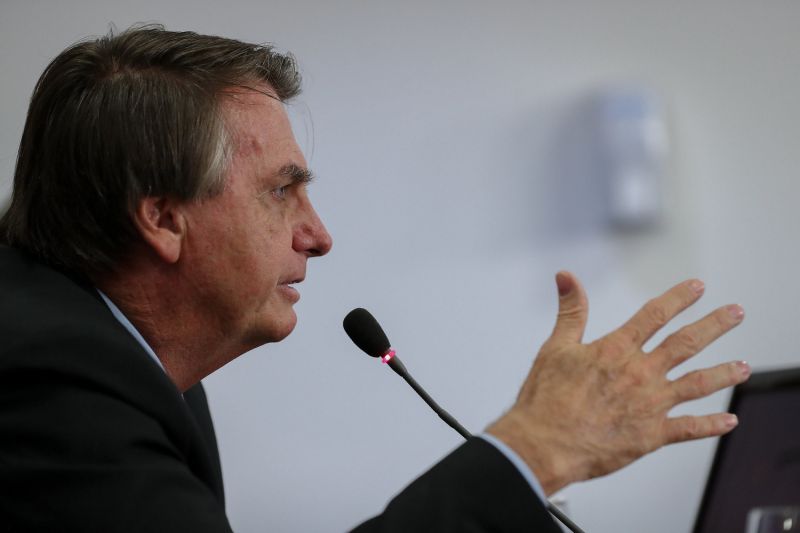 Palácio do PlanaltoSeguir 17/03/2021 Reunião com Sergio Segovia, Presidente da Apex-Brasil (Brasília - DF, 17/03/2021) - Reunião com Sergio Segovia, Presidente da Apex-Brasil. Foto: Marcos Corrêa/PR - (Foto: Marcos Corrêa/PR - 17.03.2021)