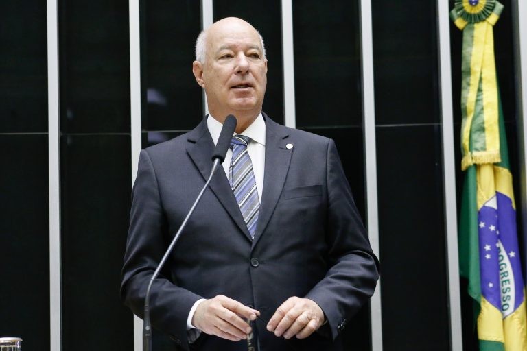 Herculano Passos: objetivo é ampliar a concorrência no mercado de combustíveis - (Foto: Elaine Menke/Câmara dos Deputados)