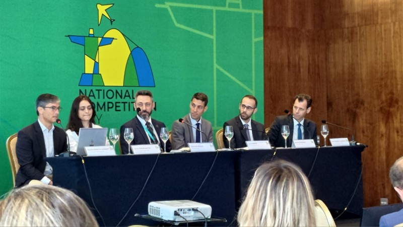 Os esforços da Agência Nacional de Aviação Civil (ANAC) para a promoção da concorrência no transporte aéreo, bem como os desafios para melhorar as condições de competição no setor, foram temas doRelatório de Avaliação Concorrencial da OCDE do Brasil(cliqu