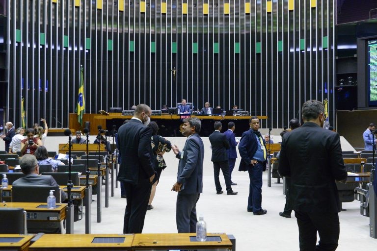 Sessão Deliberativa do Plenário da Câmara - (Foto: Pablo Valadares/Câmara dos Deputados)