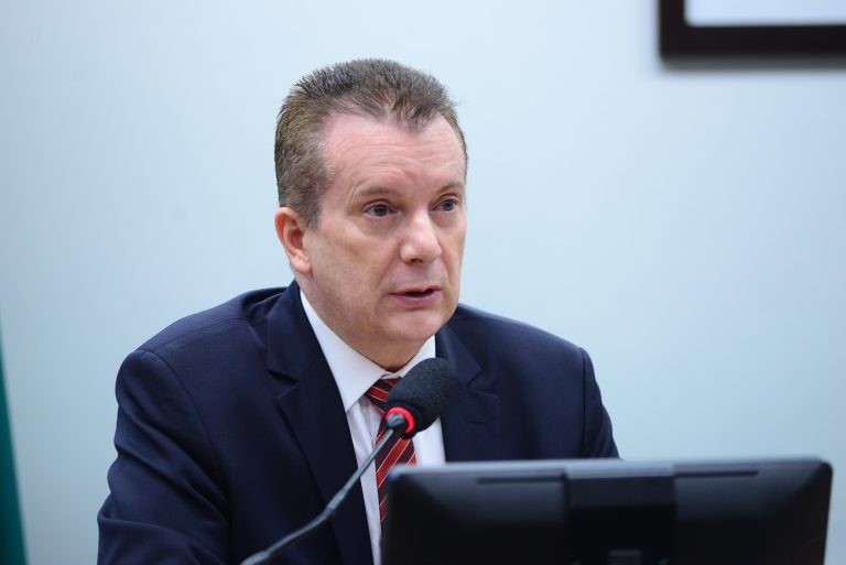 Russomanno: distribuidoras criam embaraços a quem desejam gerar sua própria energia - (Foto: Billy Boss/Câmara dos Deputados)