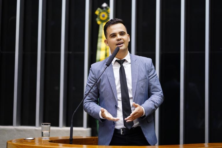 Junio Amaral, autor da proposta - (Foto: Pablo Valadares/Câmara dos Deputados)