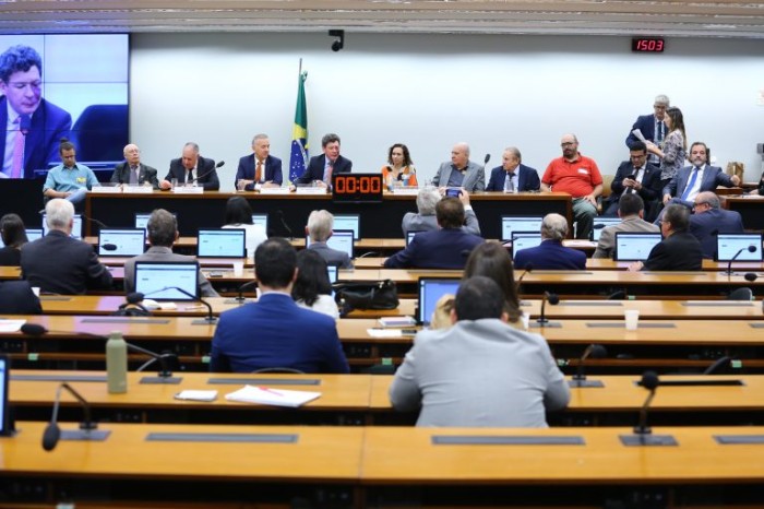 Sindicalistas temem deixar a reforma do Imposto de Renda para um segundo momento - (Foto: VInicius Loures / Câmara dos Deputados)