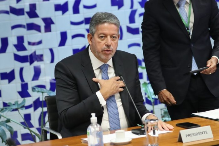 Segundo Lira, houve acordo de líderes para que votação ocorra sem obstrução - (Foto: Marina Ramos/Câmara dos Deputados)