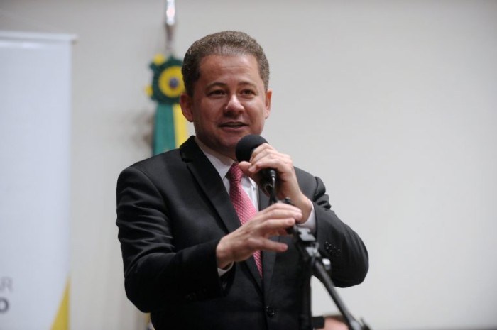 Madureira defendeu atualizar a legislação de radiodifusão, que é de 1962 - (Foto: Renato Araújo/Câmara dos Deputados)
