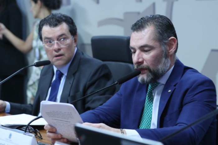 Relatório de Marangoni (dir.) deve ser votado nesta quinta - (Foto: Bruno Spada/Câmara dos Deputados)