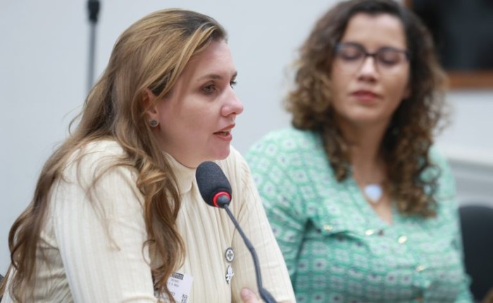 Grace Rosa: combate à violência obstétrica envolve o fortalecimento dos canais de denúncia - (Foto: Myke Sena/Câmara dos Deputados)