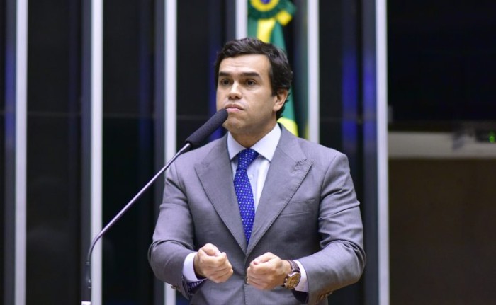 Proposta está em análise no Plenário da Câmara dos Deputados - (Foto: Zeca Ribeiro/Câmara dos Deputados)
