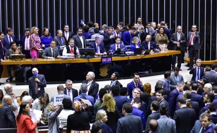Câmara precisa avaliar mudanças do Senado ao arcabouço fiscal - (Foto: Zeca Ribeiro/Câmara dos Deputados)