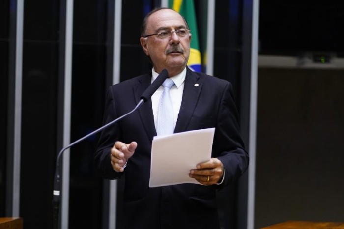 Deputado Dr. Zacharias Calil, relator da proposta - (Foto: Pablo Valadares/Câmara dos Deputados)