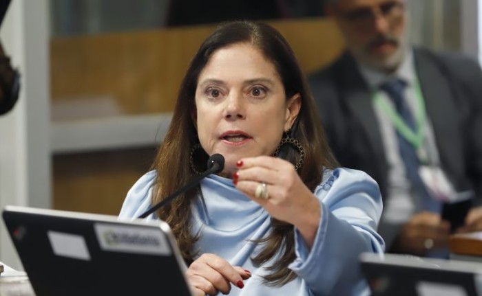 Soraya Santos recomendou a aprovação da proposta com mudanças - (Foto: Gilmar Félix / Câmara dos Deputados)