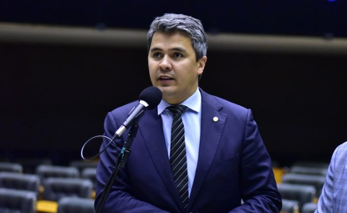 Diego Garcia recomendou a aprovação do projeto - (Foto: Zeca Ribeiro/Câmara dos Deputados)