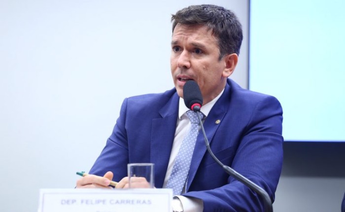 Felipe Carreras propôs quatro projetos de lei contra fraudes esportivas - (Foto: Vinicius Loures/Câmara dos Deputados)