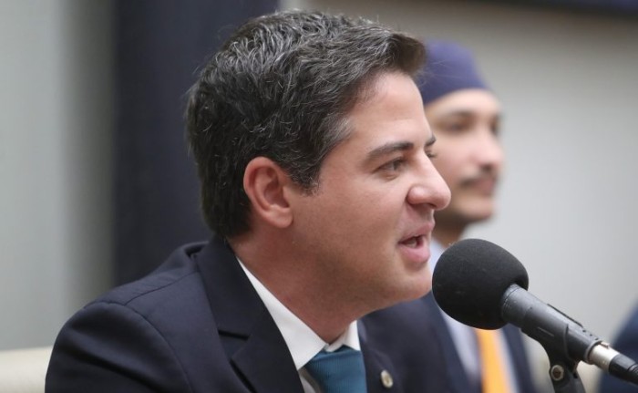 Ismael Alexandrino quer aprimorar resposta a crises futuras de saúde - (Foto: Bruno Spada / Câmara dos Deputados)