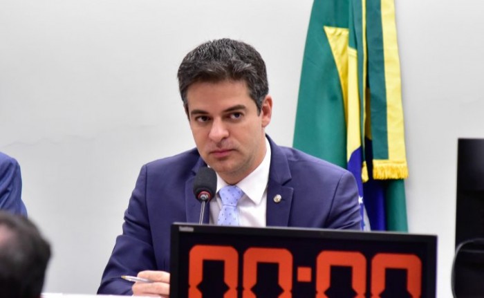 Deputado Ismael Alexandrino pediu a audiência pública - (Foto: Zeca Ribeiro / Câmara dos Deputados)