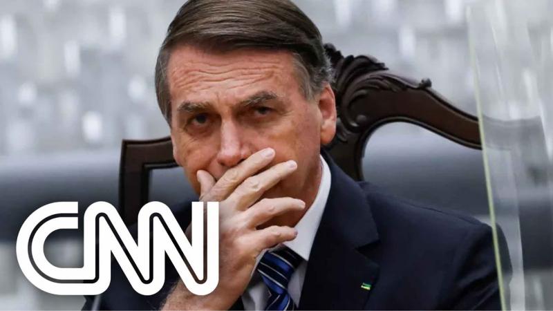 Bolsonaro se manifesta sobre ataque aos Três Poderes | BREAKING NEWS