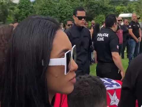 Velório de Portela é marcado por diversas homenagens ao investigador