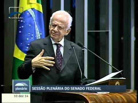 Pedro Simon despede-se do Senado com resgate de sua trajetória política